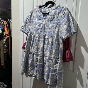 Dress. Worn once. Similar to Entro brand